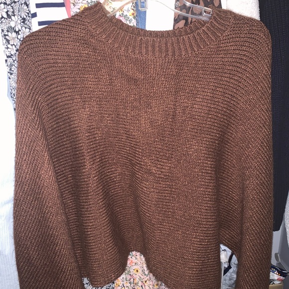 Cropped chunky sweater - Picture 3 of 4